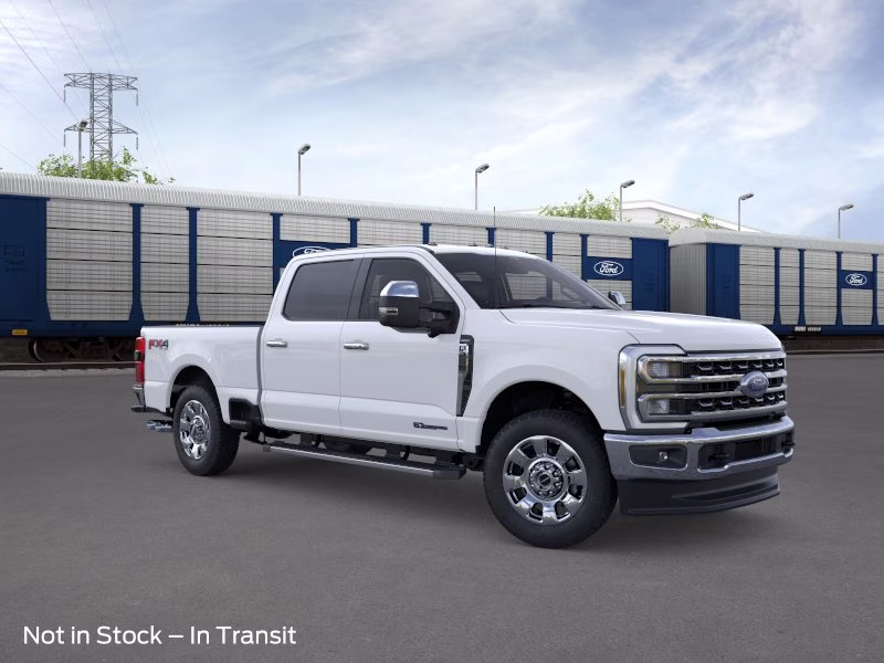 2026 Oxford White Ford Super Duty F-250 SRW Lariat 4X4 Truck