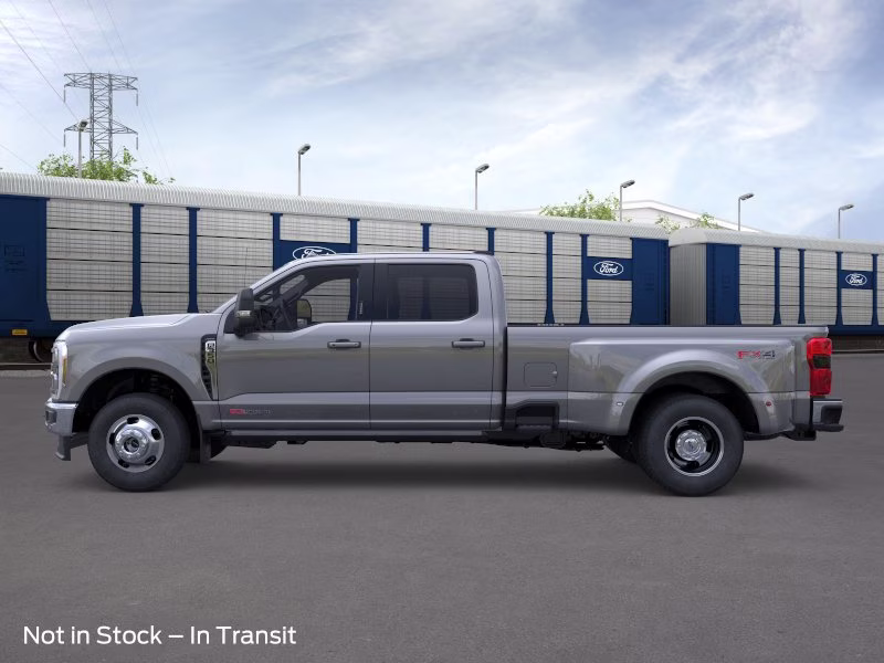 2026 Carbonized Gray Metallic Ford Super Duty F-350 DRW Lariat 4X4 Truck