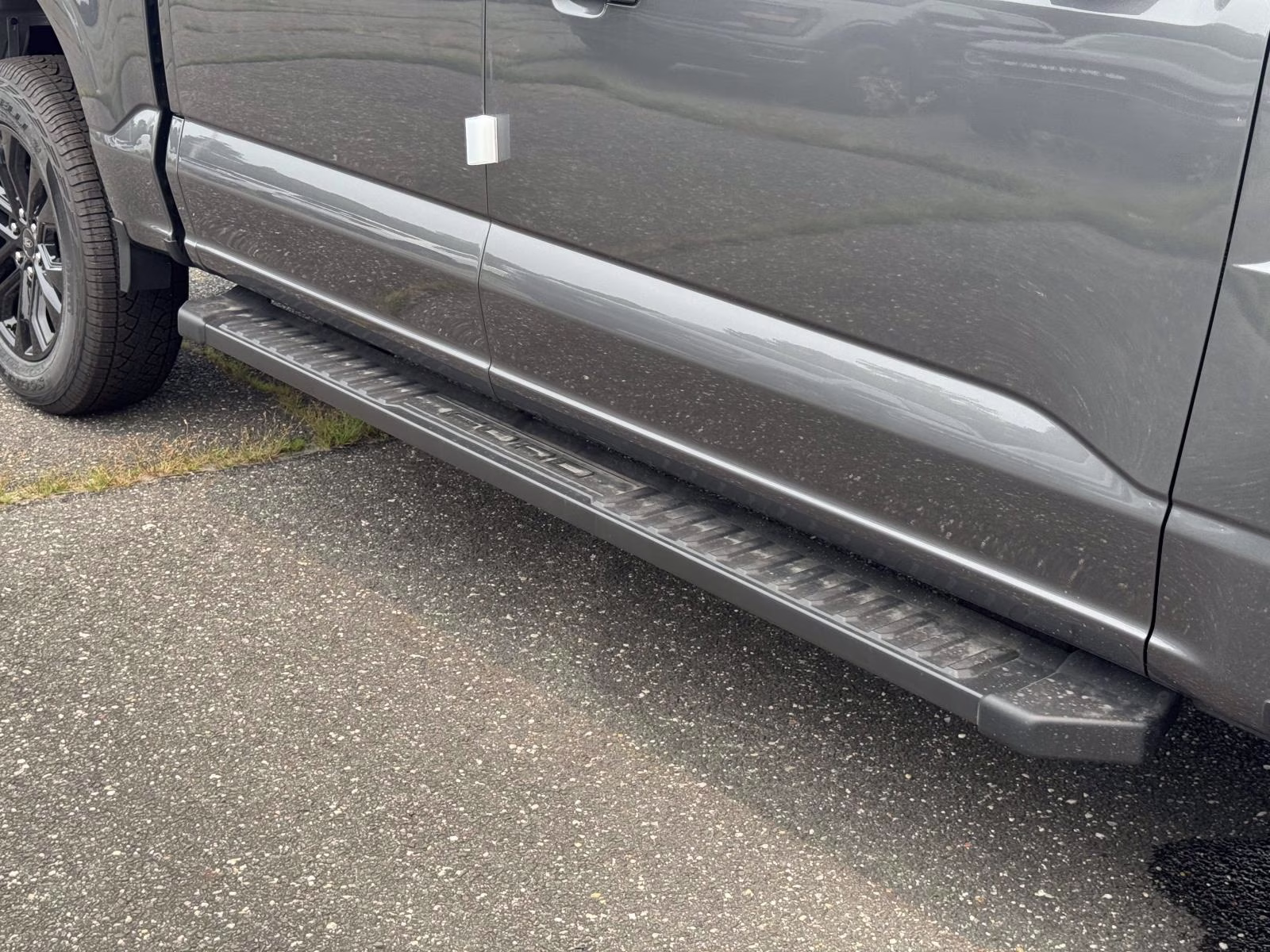 2026 Carbonized Gray Metallic Ford F-150 XLT 4X4 Truck