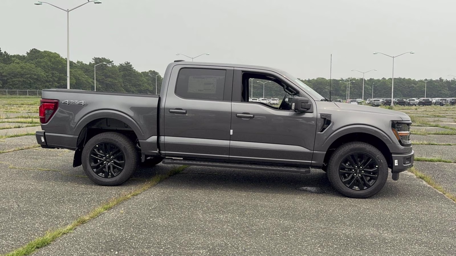 2026 Carbonized Gray Metallic Ford F-150 XLT 4X4 Truck
