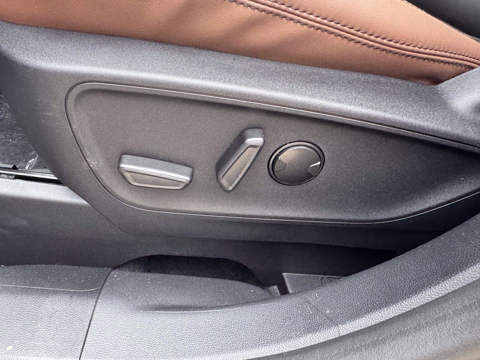 2026 Carbonized Gray Metallic Ford Bronco Sport Outer Banks 4X4 SUV