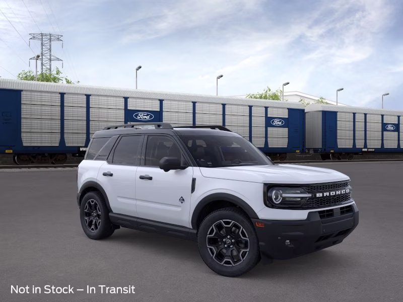 2026 Space White Metallic Ford Bronco Sport Outer Banks 4X4 SUV