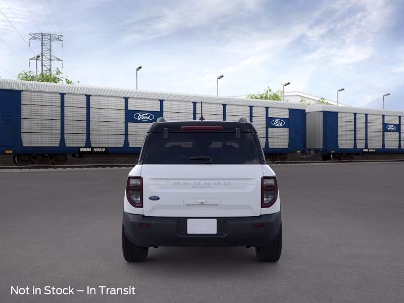 2026 Oxford White Ford Bronco Sport Outer Banks 4X4 SUV