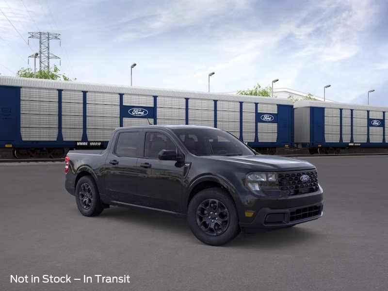 2026 Shadow Black Ford Maverick XLT AWD Truck
