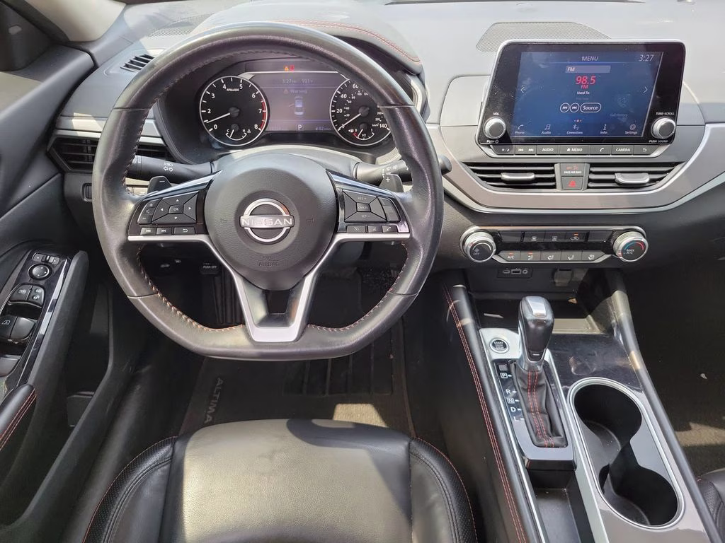 2024 Gray Sky Pearl Nissan Altima 2.5 SR FWD Sedan