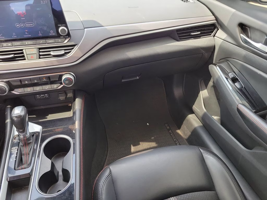 2024 Gray Sky Pearl Nissan Altima 2.5 SR FWD Sedan