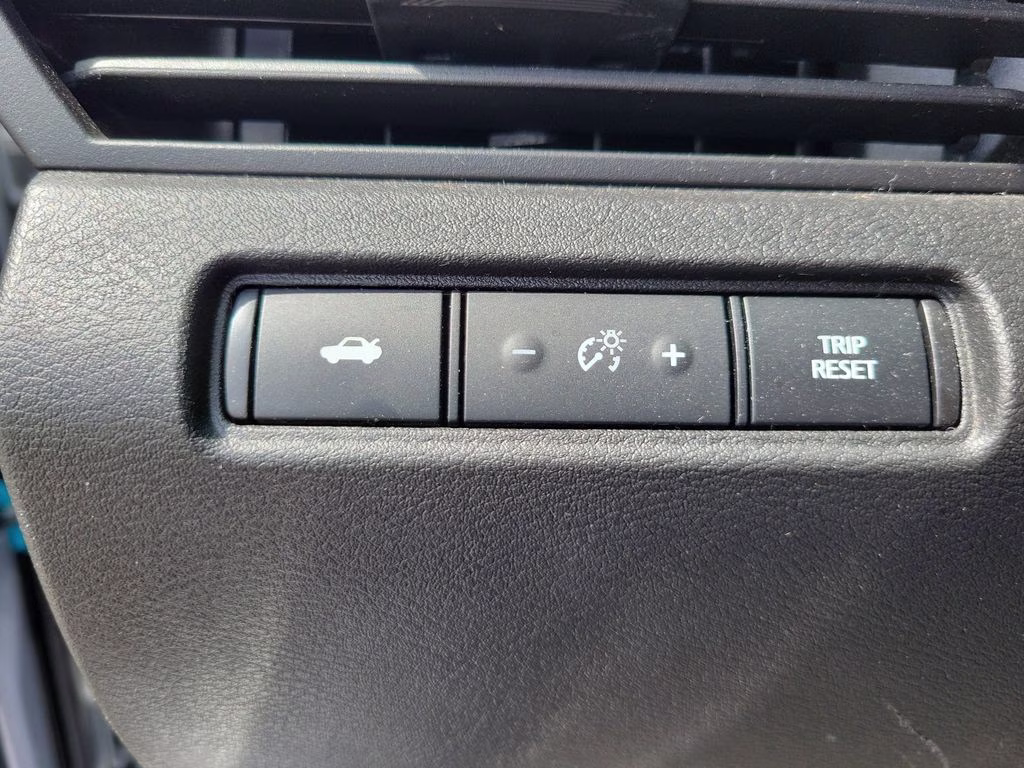 2024 Gray Sky Pearl Nissan Altima 2.5 SR FWD Sedan