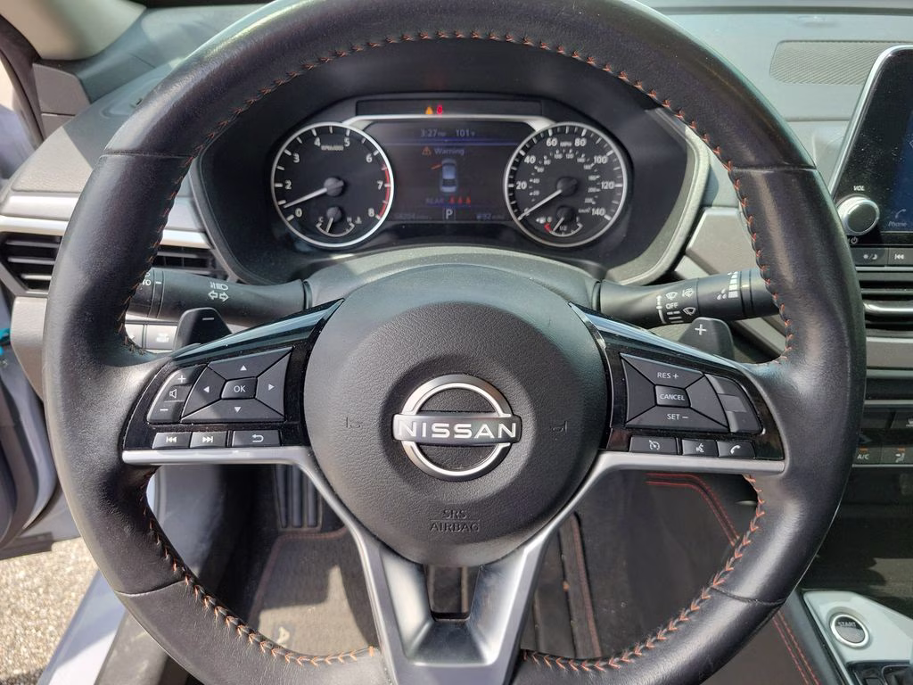2024 Gray Sky Pearl Nissan Altima 2.5 SR FWD Sedan