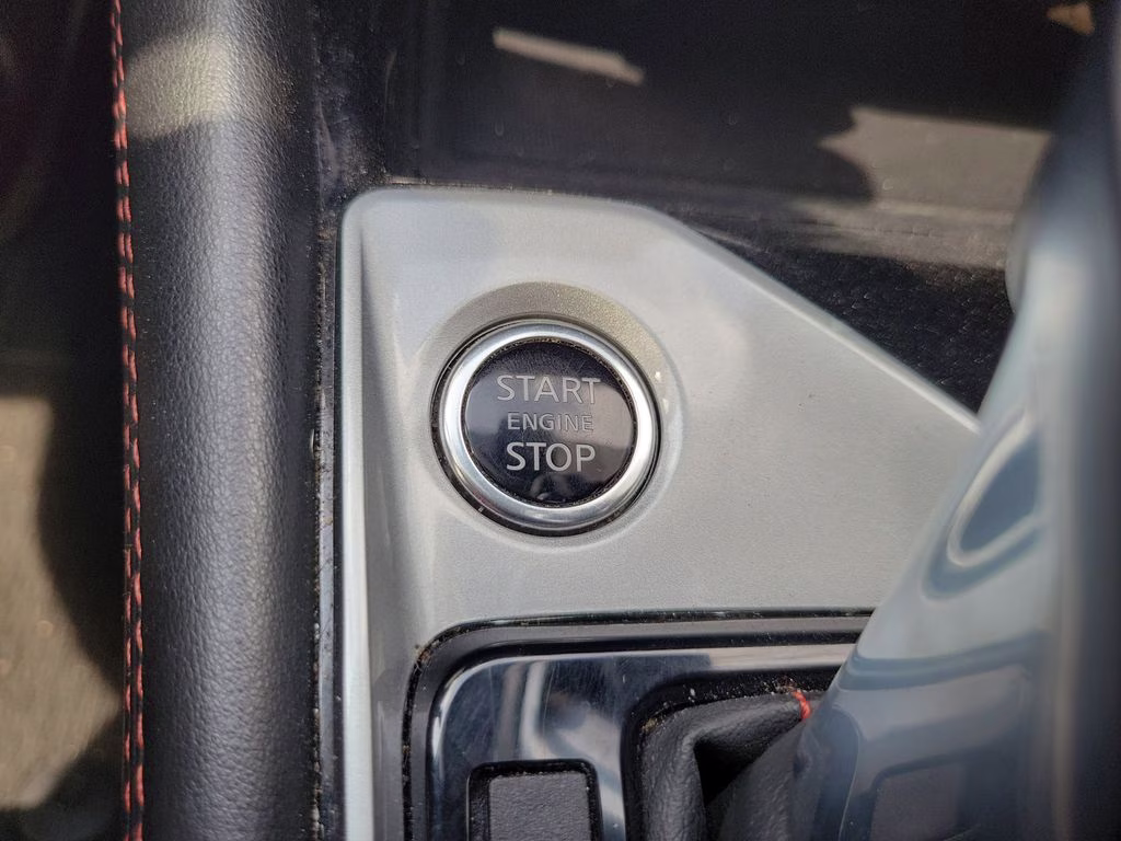 2024 Gray Sky Pearl Nissan Altima 2.5 SR FWD Sedan