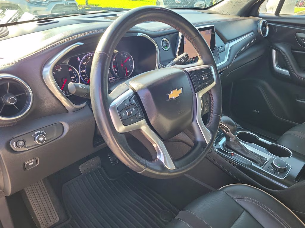 2020 Iridescent Pearl Tricoat Chevrolet Blazer Premier FWD SUV