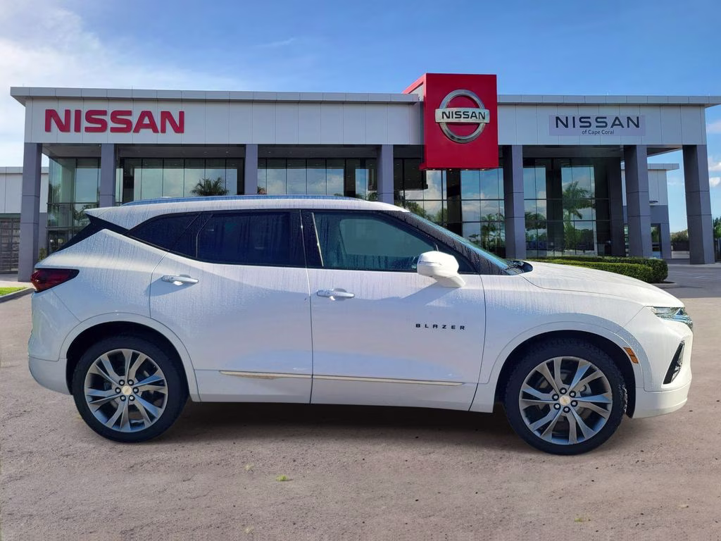 2020 Iridescent Pearl Tricoat Chevrolet Blazer Premier FWD SUV