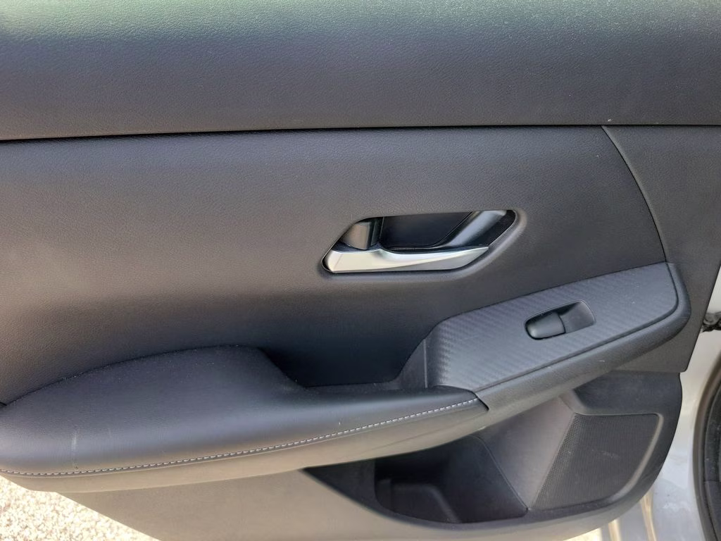 2021 Brilliant Silver Metallic Nissan Sentra SV FWD Sedan