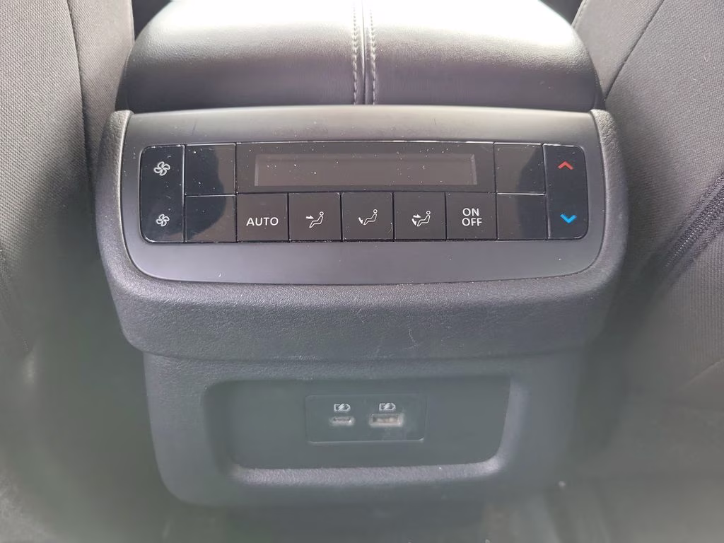 2024 Brilliant Silver Metallic Nissan Pathfinder SV FWD SUV