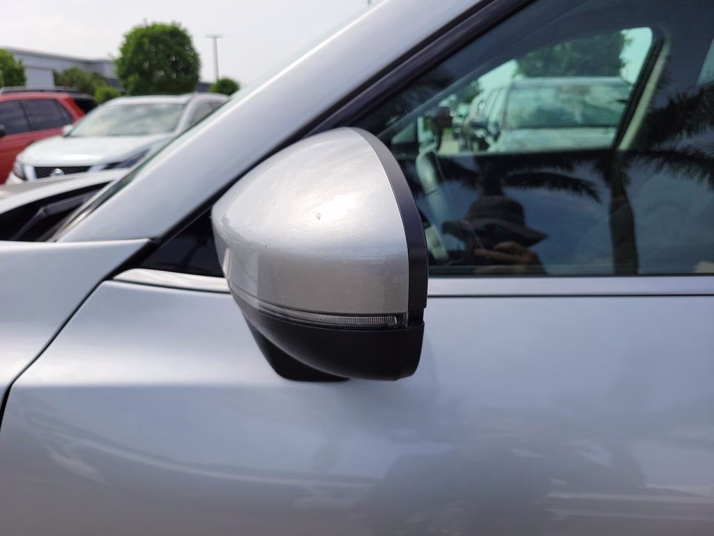 2024 Brilliant Silver Metallic Nissan Pathfinder SV FWD SUV