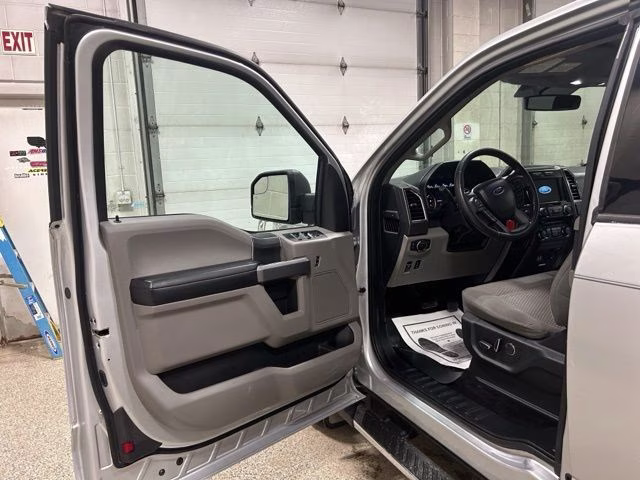 2016 Ingot Silver Metallic Ford F-150 XLT 4X4 Truck