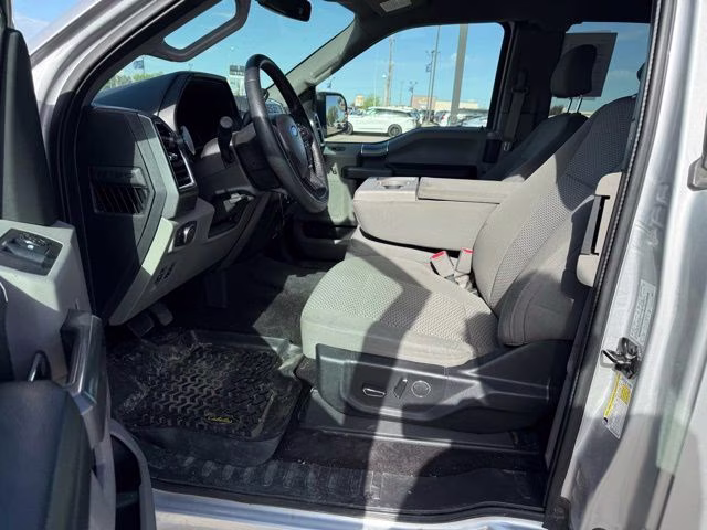 2016 Ingot Silver Metallic Ford F-150 XLT 4X4 Truck