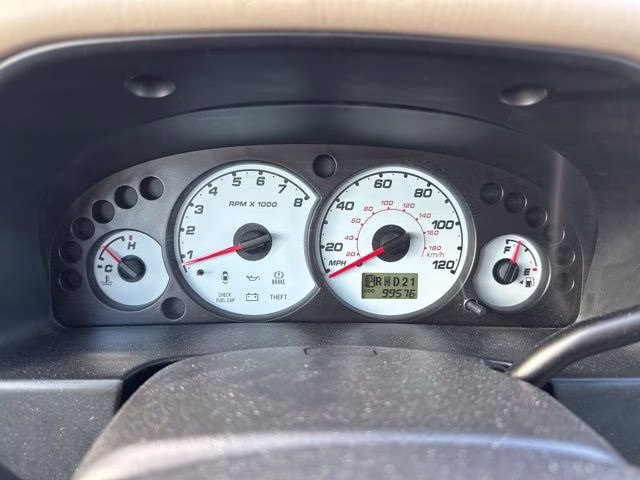 2003 Satin Silver Clearcoat Metallic Ford Escape XLT 4X4 SUV