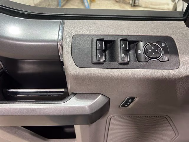 2016 Ingot Silver Metallic Ford F-150 XLT 4X4 Truck