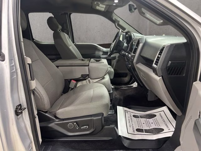2016 Ingot Silver Metallic Ford F-150 XLT 4X4 Truck