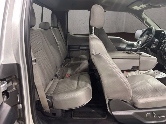 2016 Ingot Silver Metallic Ford F-150 XLT 4X4 Truck