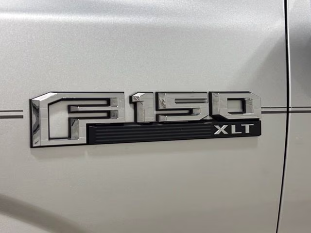 2016 Ingot Silver Metallic Ford F-150 XLT 4X4 Truck