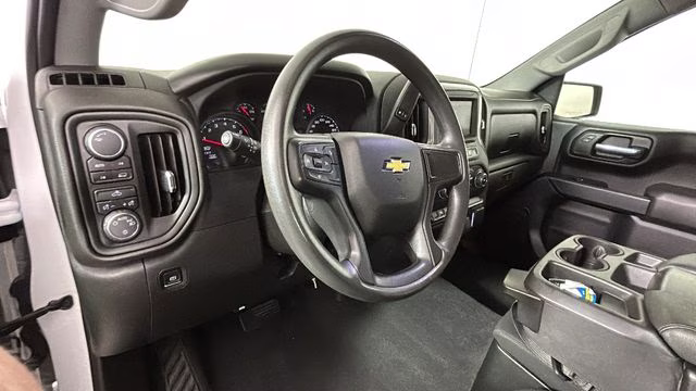 2022 White Chevrolet Silverado 1500 Custom 4X4 Truck