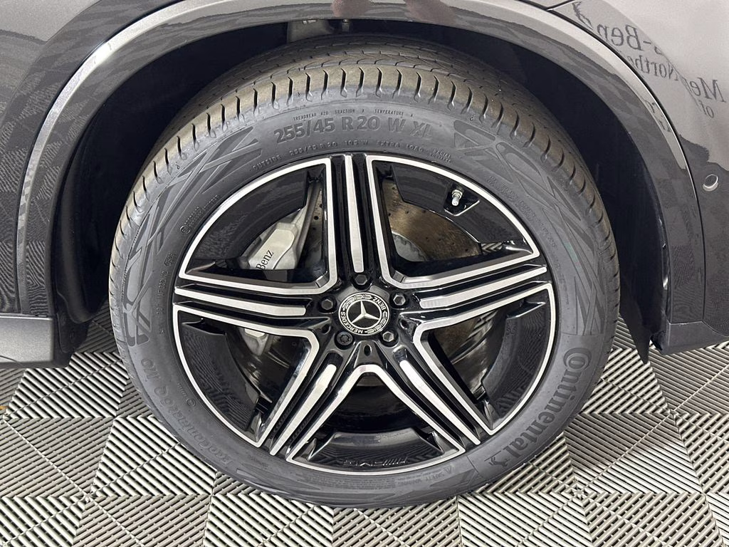 2024 Graphite Gray Metallic Mercedes-Benz GLC GLC 300 RWD SUV