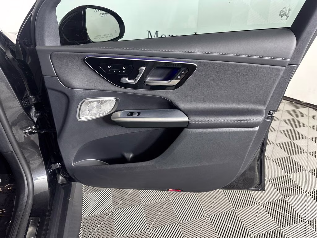 2024 Graphite Gray Metallic Mercedes-Benz GLC GLC 300 RWD SUV