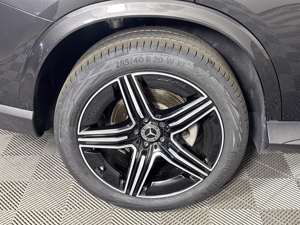 2024 Graphite Gray Metallic Mercedes-Benz GLC GLC 300 RWD SUV