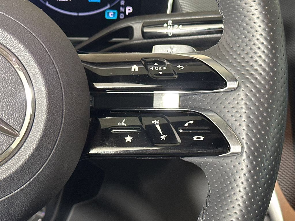 2024 Graphite Gray Metallic Mercedes-Benz GLC GLC 300 RWD SUV