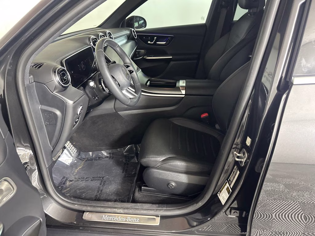 2024 Graphite Gray Metallic Mercedes-Benz GLC GLC 300 RWD SUV