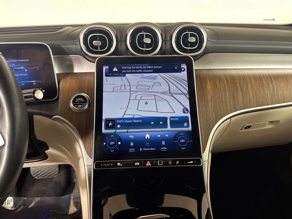 2024 Polar White Mercedes-Benz GLC GLC 300 RWD SUV
