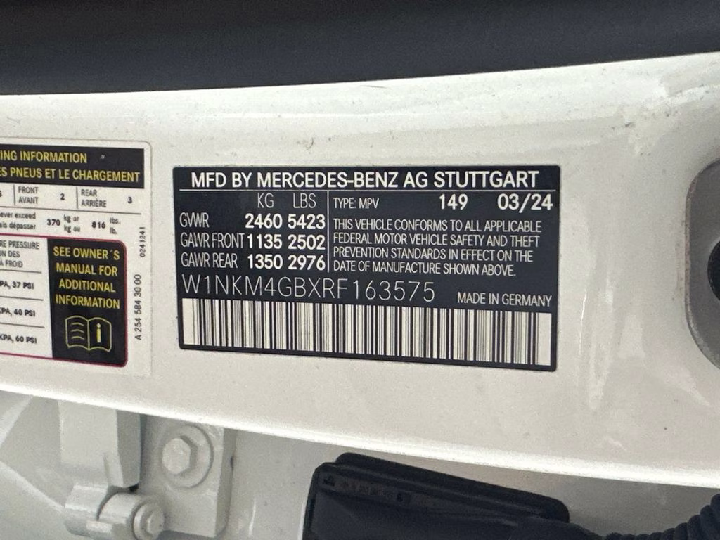 2024 Polar White Mercedes-Benz GLC GLC 300 RWD SUV