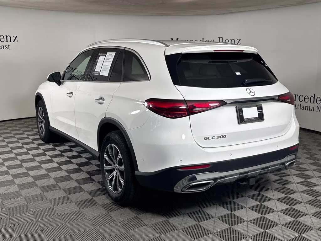 2024 Polar White Mercedes-Benz GLC GLC 300 RWD SUV