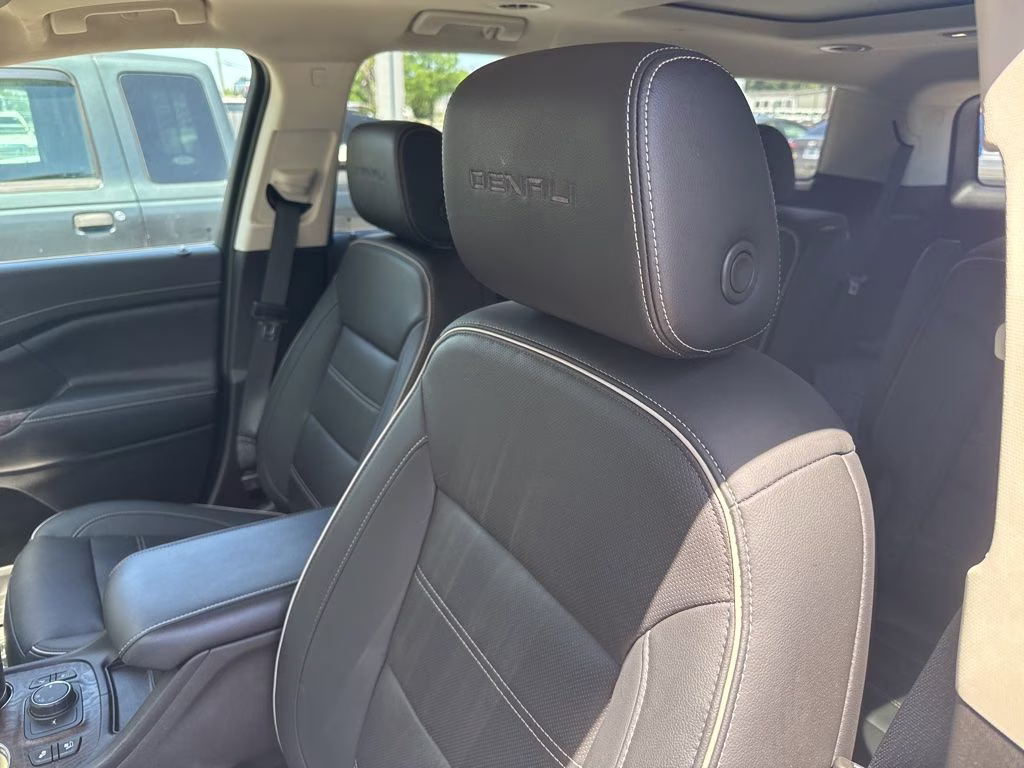 2023 Ebony Twilight Metallic GMC Acadia Denali FWD SUV