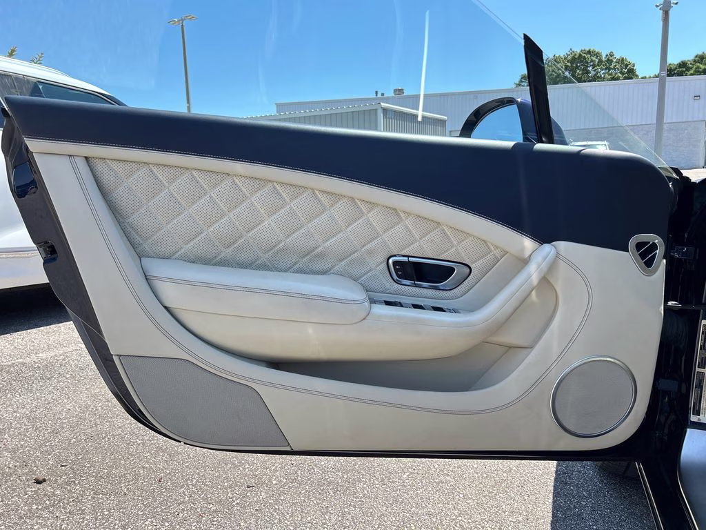 2016 Sequin Blue Metallic Bentley Continental GT W12 AWD Convertible