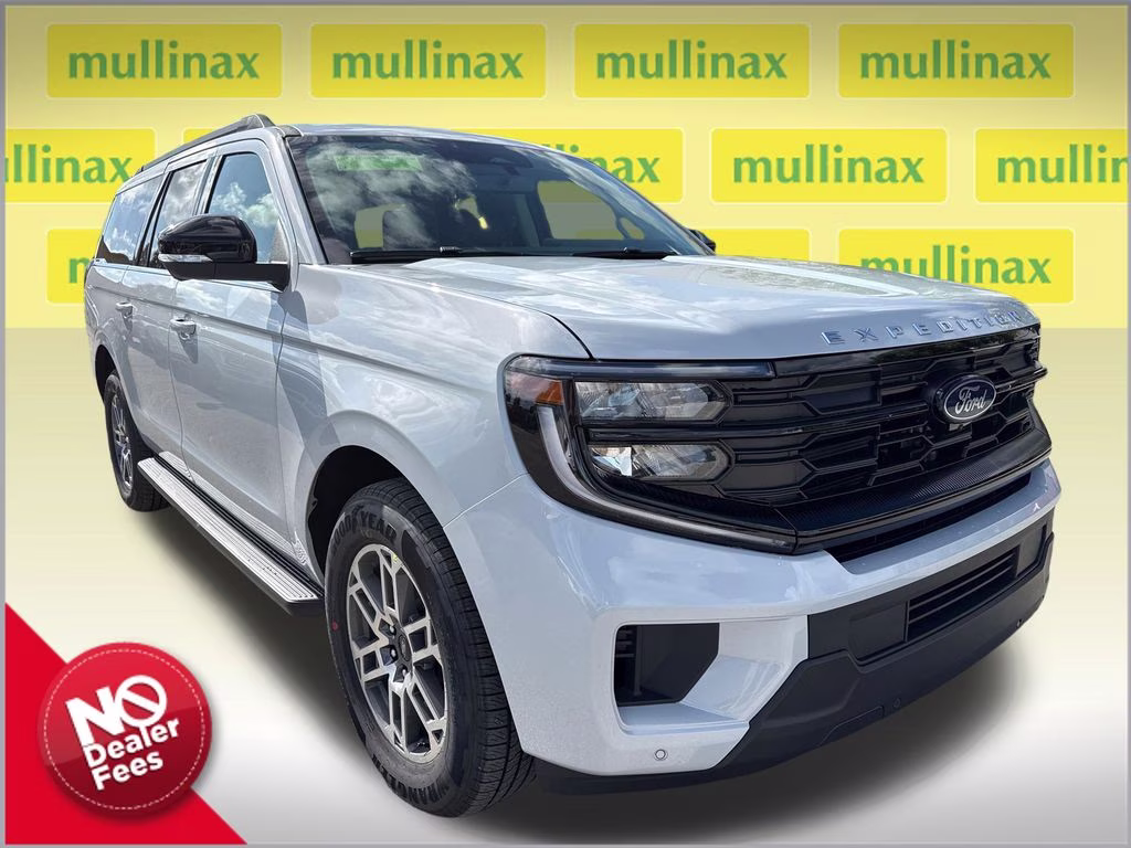 2026 Space Silver Metallic Ford Expedition Max Active RWD SUV