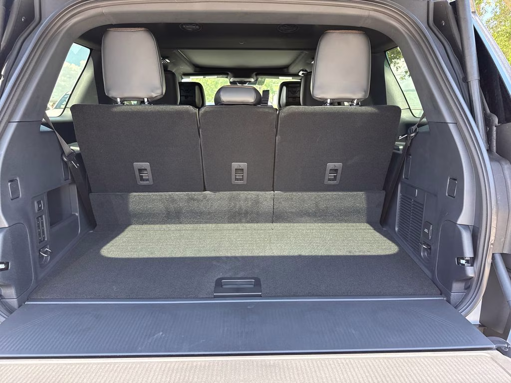 2026 Space Silver Metallic Ford Expedition Tremor 4X4 SUV