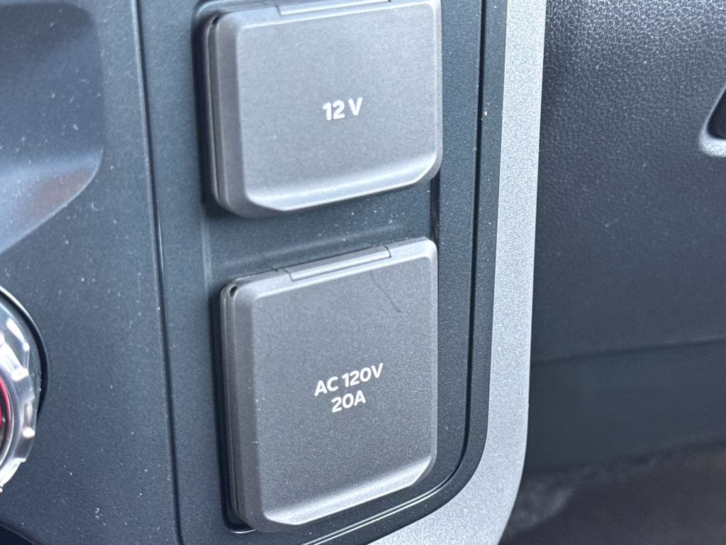 2026 Iconic Silver Metallic Ford F-150 XLT 4X4 Truck