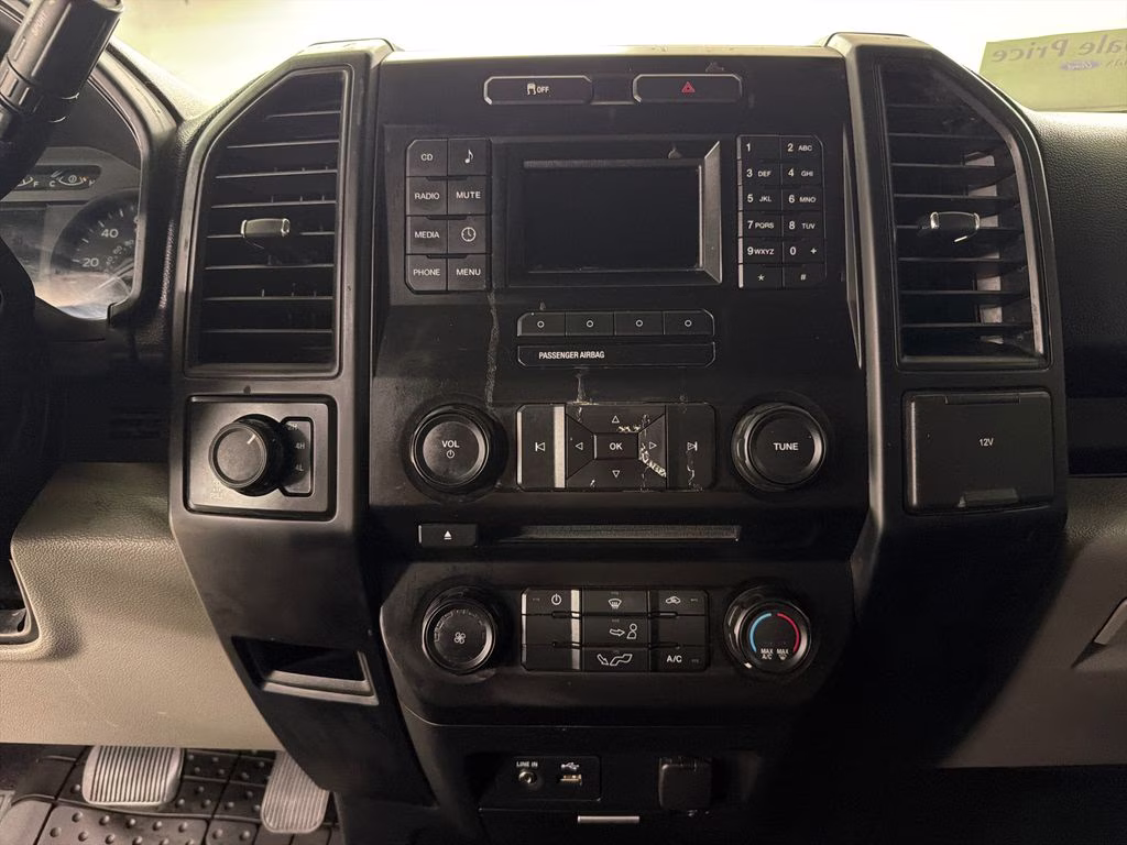 2015 Ingot Silver Ford F-150 XL 4X4 Truck