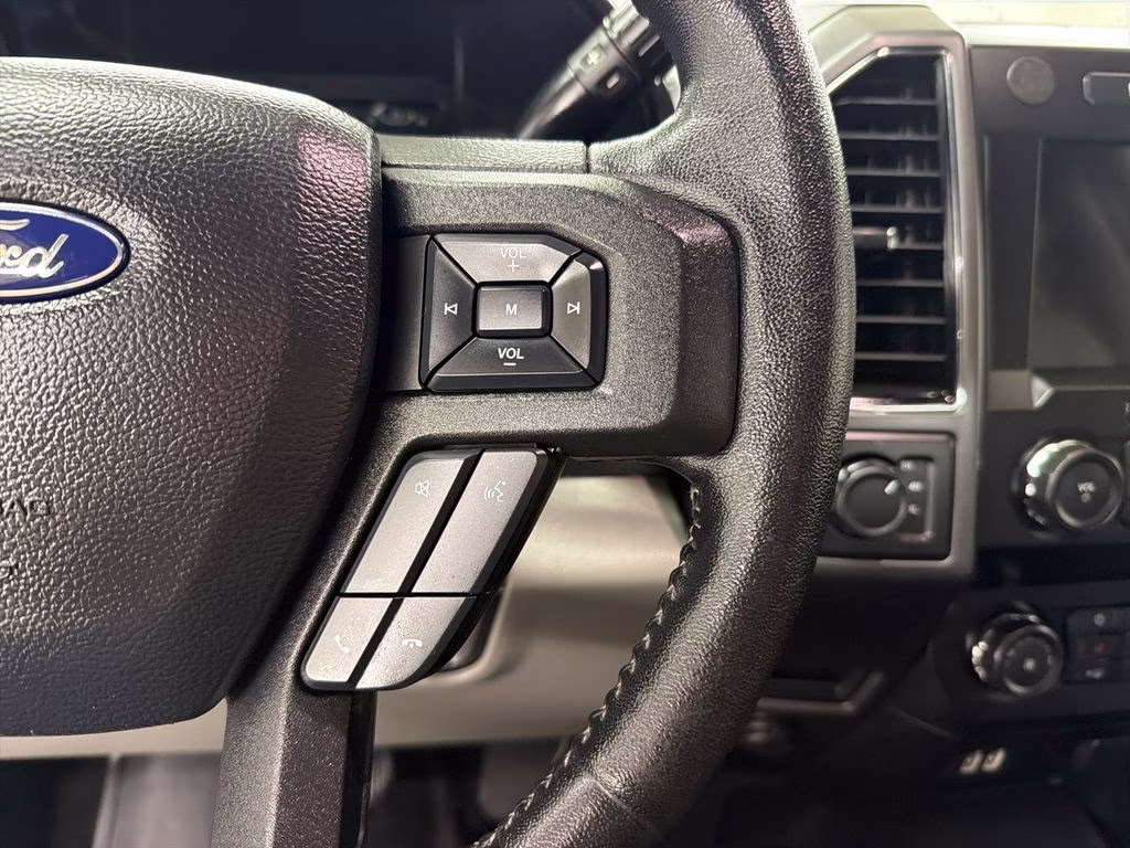 2020 Agate Black Metallic Ford F-150 XLT 4X4 Truck