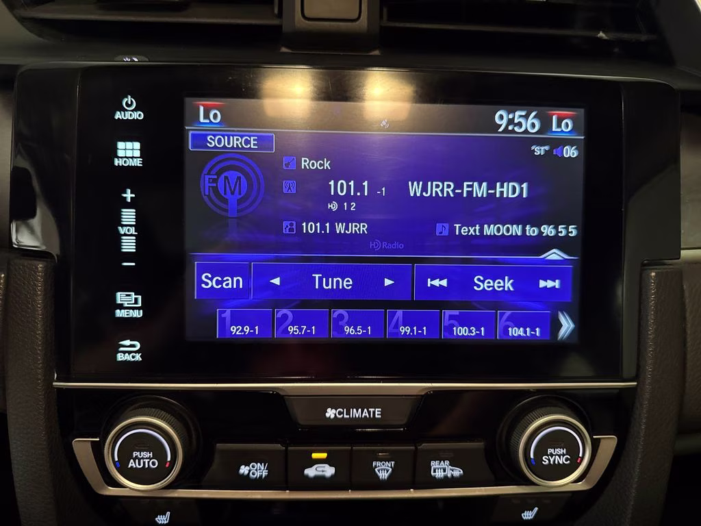 2018 White Orchid Pearl Honda Civic EX-L FWD Sedan