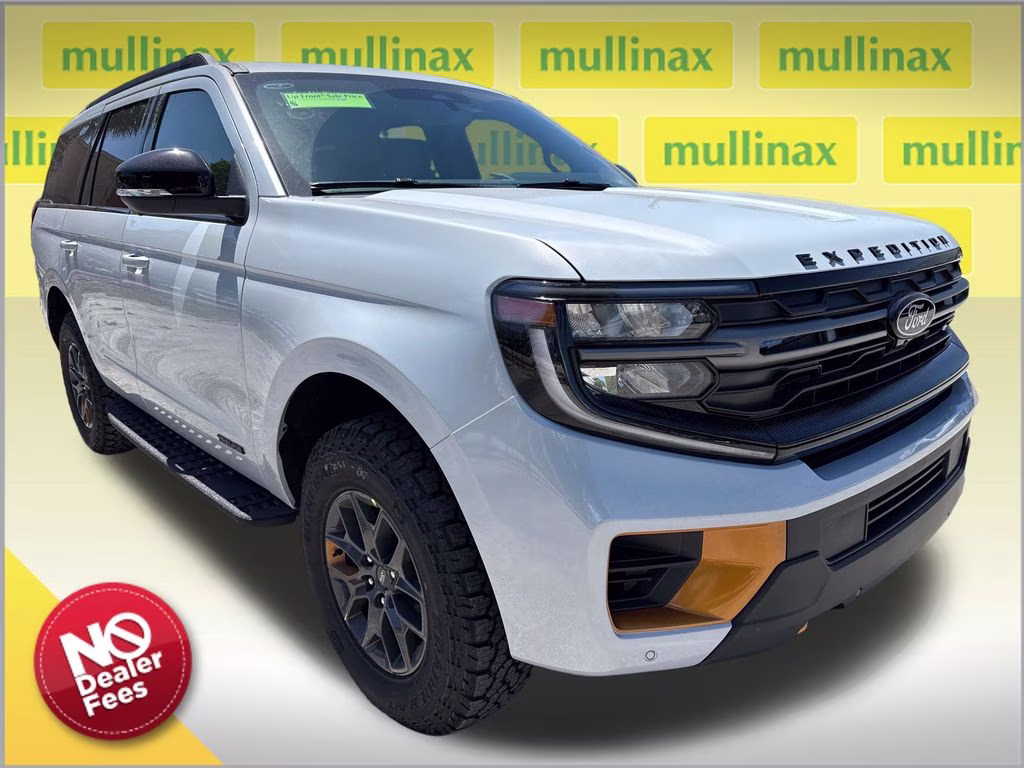 2026 Space Silver Metallic Ford Expedition Tremor 4X4 SUV