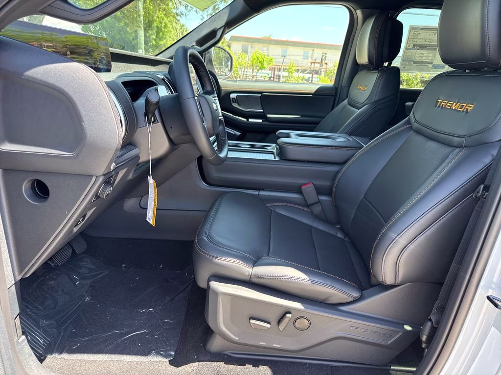2026 Space Silver Metallic Ford Expedition Tremor 4X4 SUV