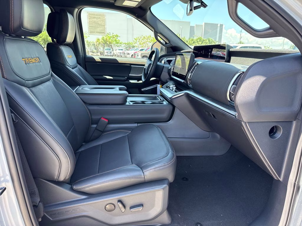 2026 Space Silver Metallic Ford Expedition Tremor 4X4 SUV