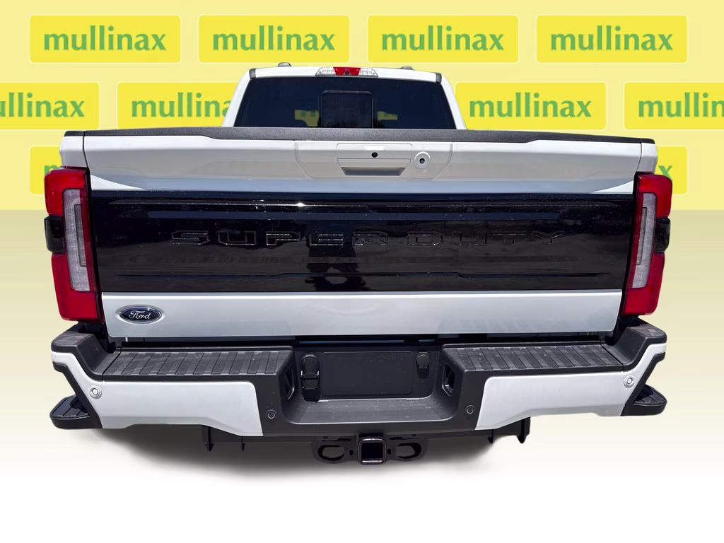 2026 Star White Metallic Tri-Coat Ford Super Duty F-250 SRW Platinum 4X4 Truck