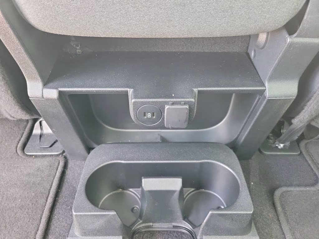 2025 Oxford White Ford F-150 XLT RWD Truck