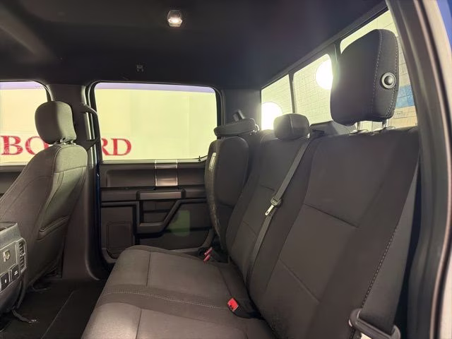 2018 Lightning Blue Ford F-150 XLT 4X4 Truck