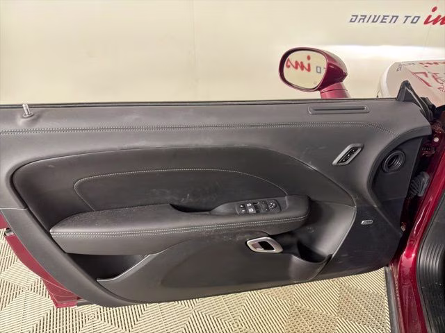 2023 Octane Red Pearlcoat Dodge Challenger R/T RWD Coupe
