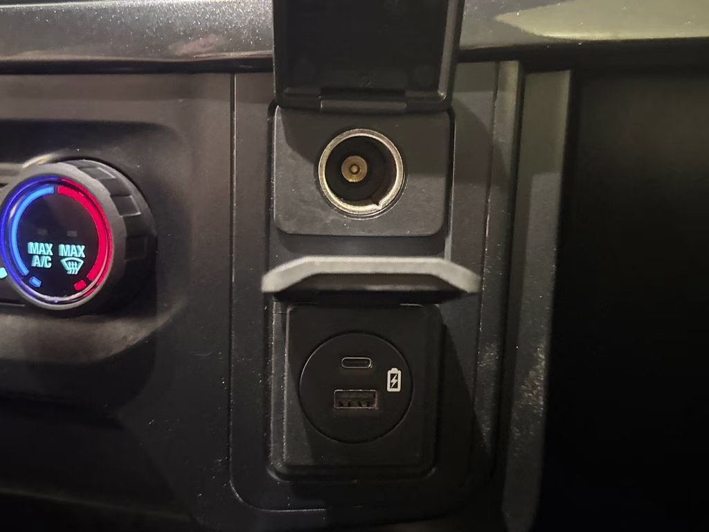 2022 Black Metallic Ford F-150 XL 4X4 Truck